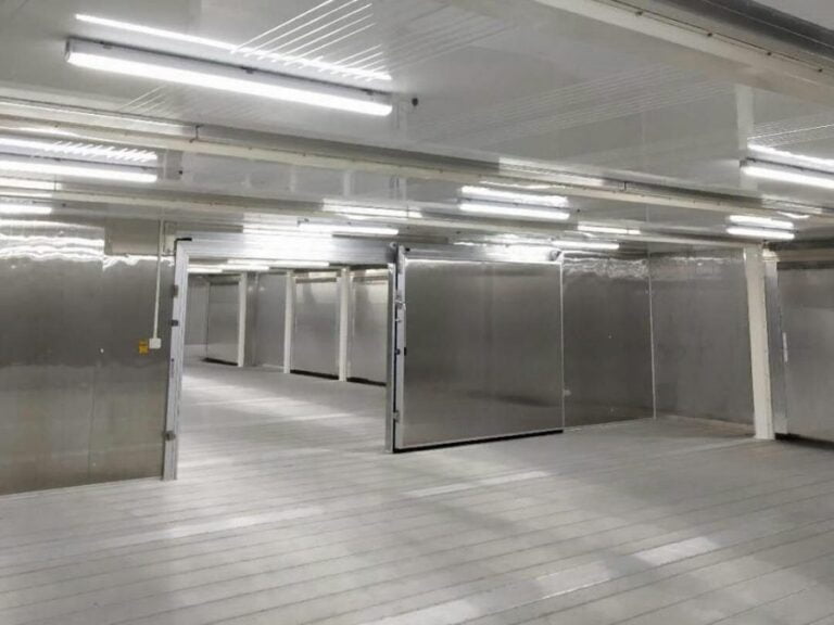 COLD STORAGE COMPLEX3